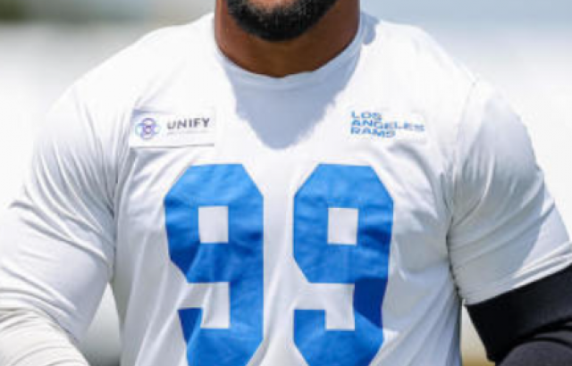 Aaron Donald ~ American football